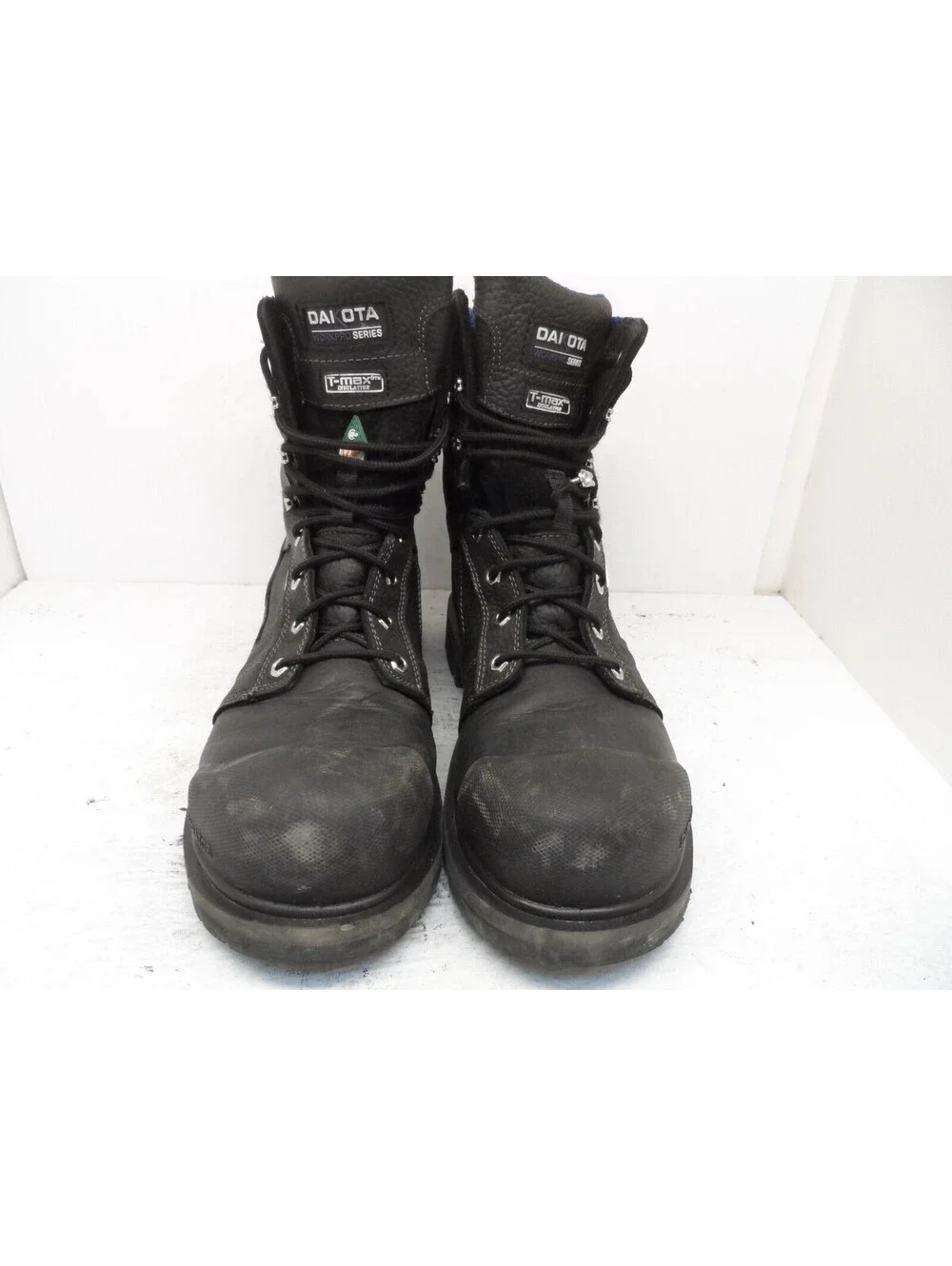 Dakota used boots